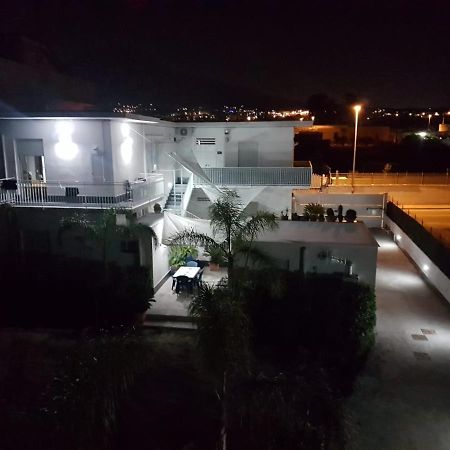 B&B Vincenzo Torre del Greco Exterior photo